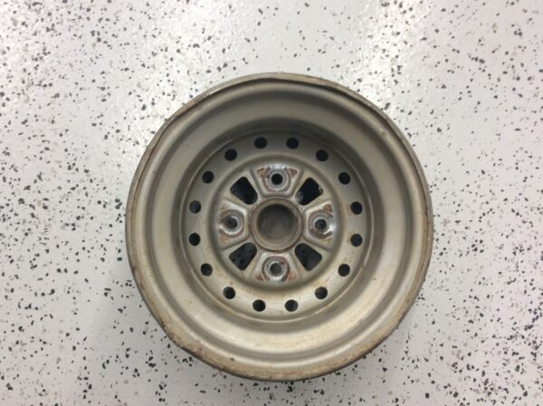 1999 Honda Rear Rim - Image 5
