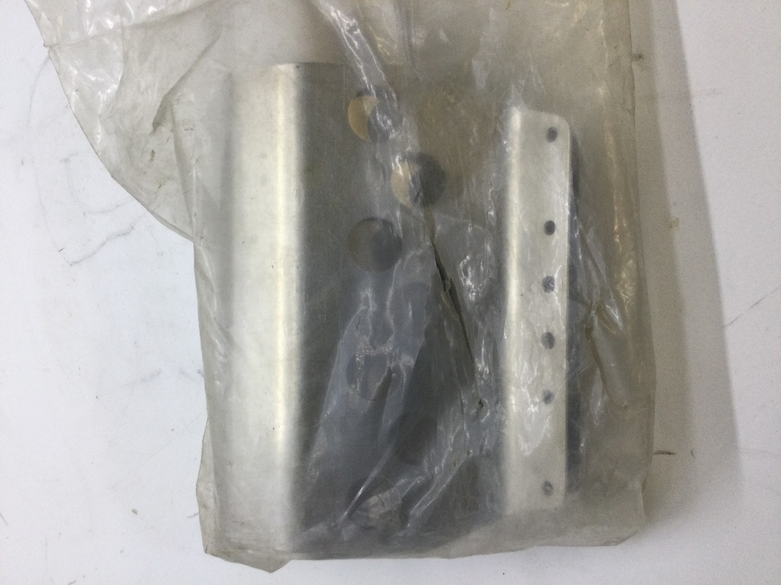 2004 Ski-Doo TOE HOLD - Image 2