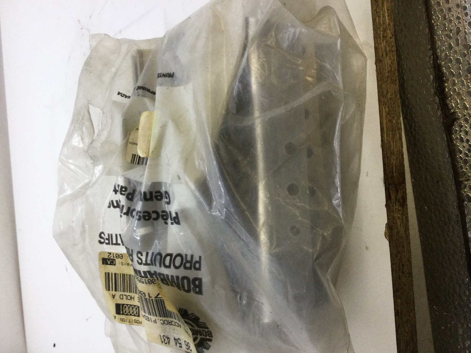 2004 Ski-Doo TOE HOLD - Image 5