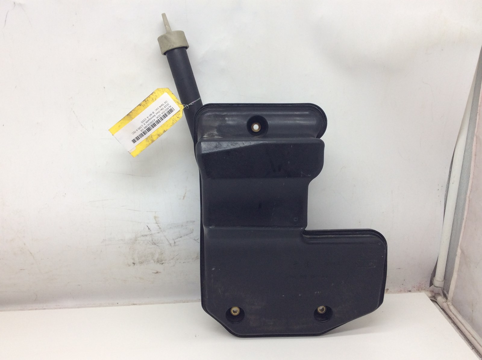 2018 Ski-Doo Oil Tank - Image 4