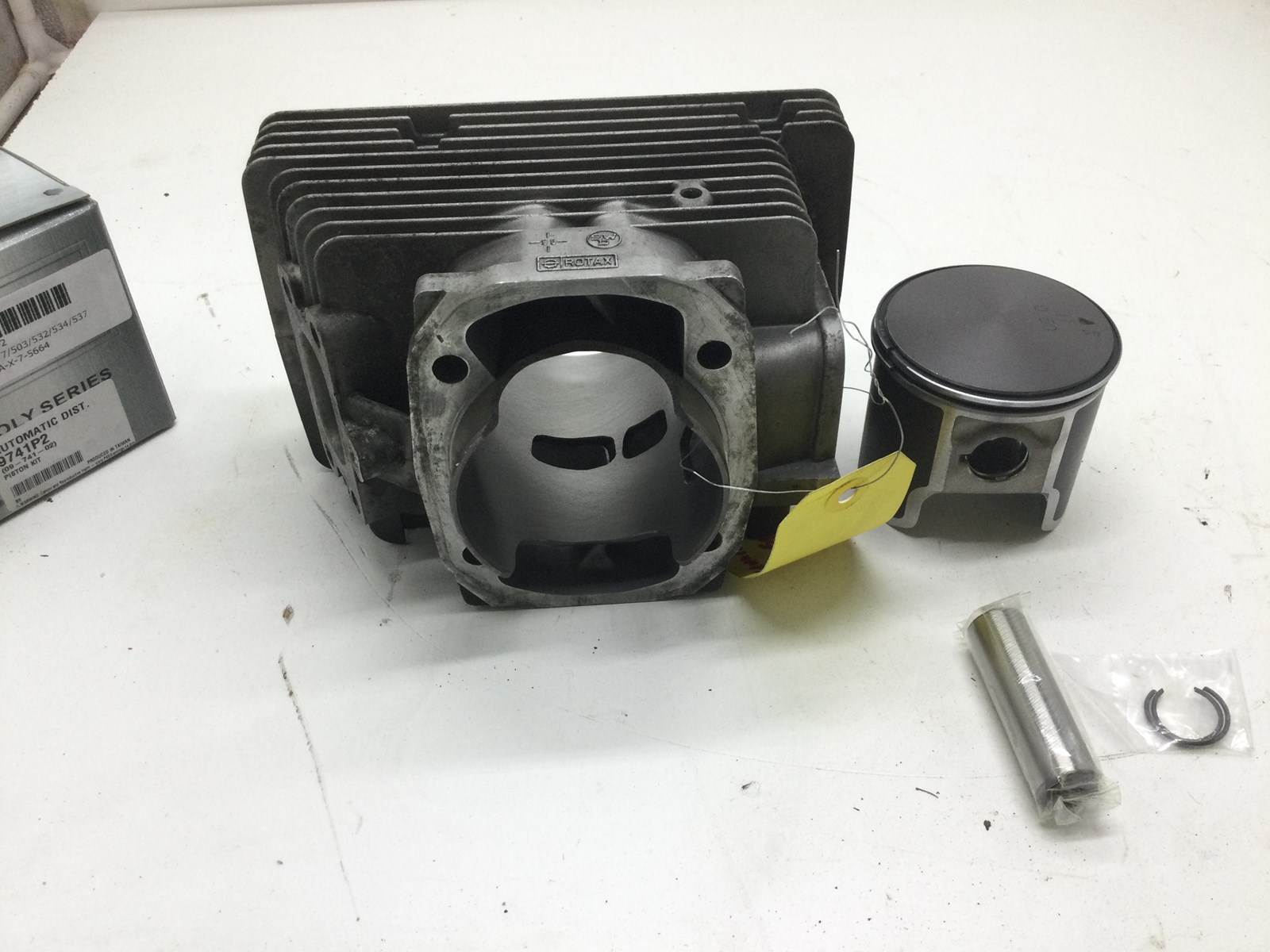 1997 Ski-Doo  500 F/C Cylinder Kit - Image 5