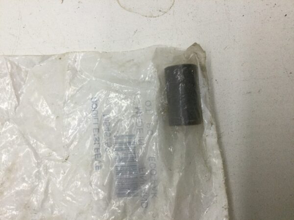 2004 Ski-Doo SLEEVE - Image 3