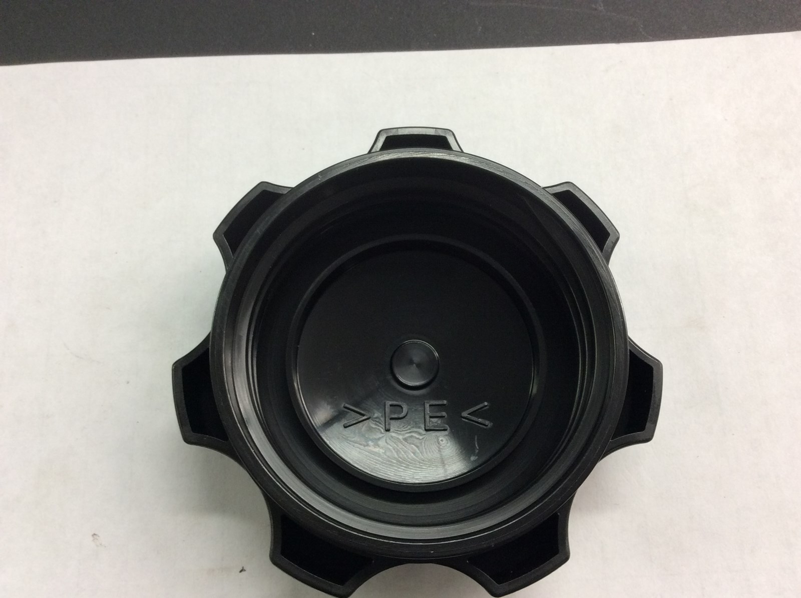 2002 Yamaha Oil Cap - Image 2