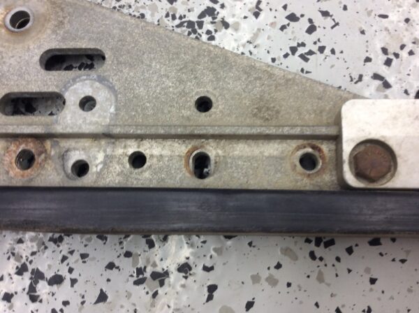 2002 Polaris LH AND RIGHT Suspension Rail 121 Race - Image 3