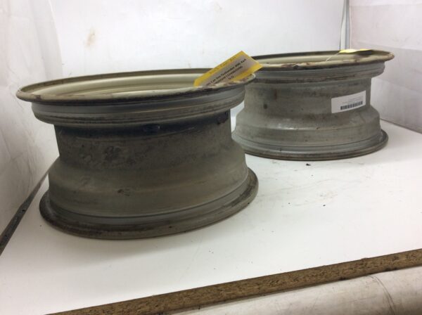 2004 Bombardier Front Rim     12X6 STEEL - Image 3