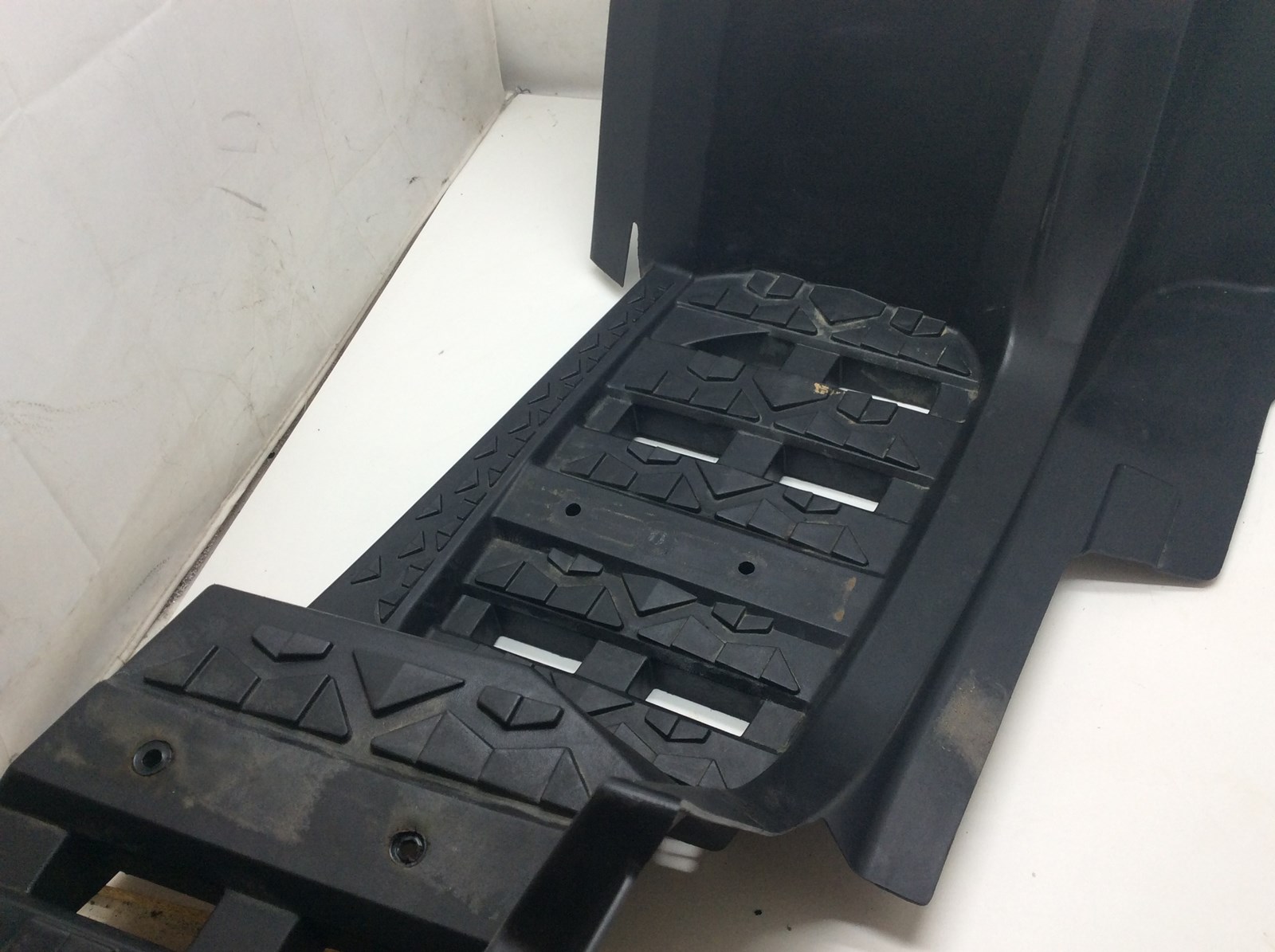 2008 Can-Am foot well left- superseded by #705003633 -fits Outlander Max 800 - Image 5