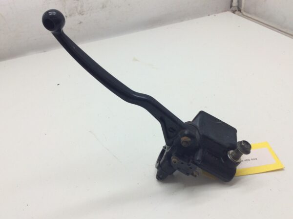 2004 Suzuki Brake Block master Cylinder - Image 5