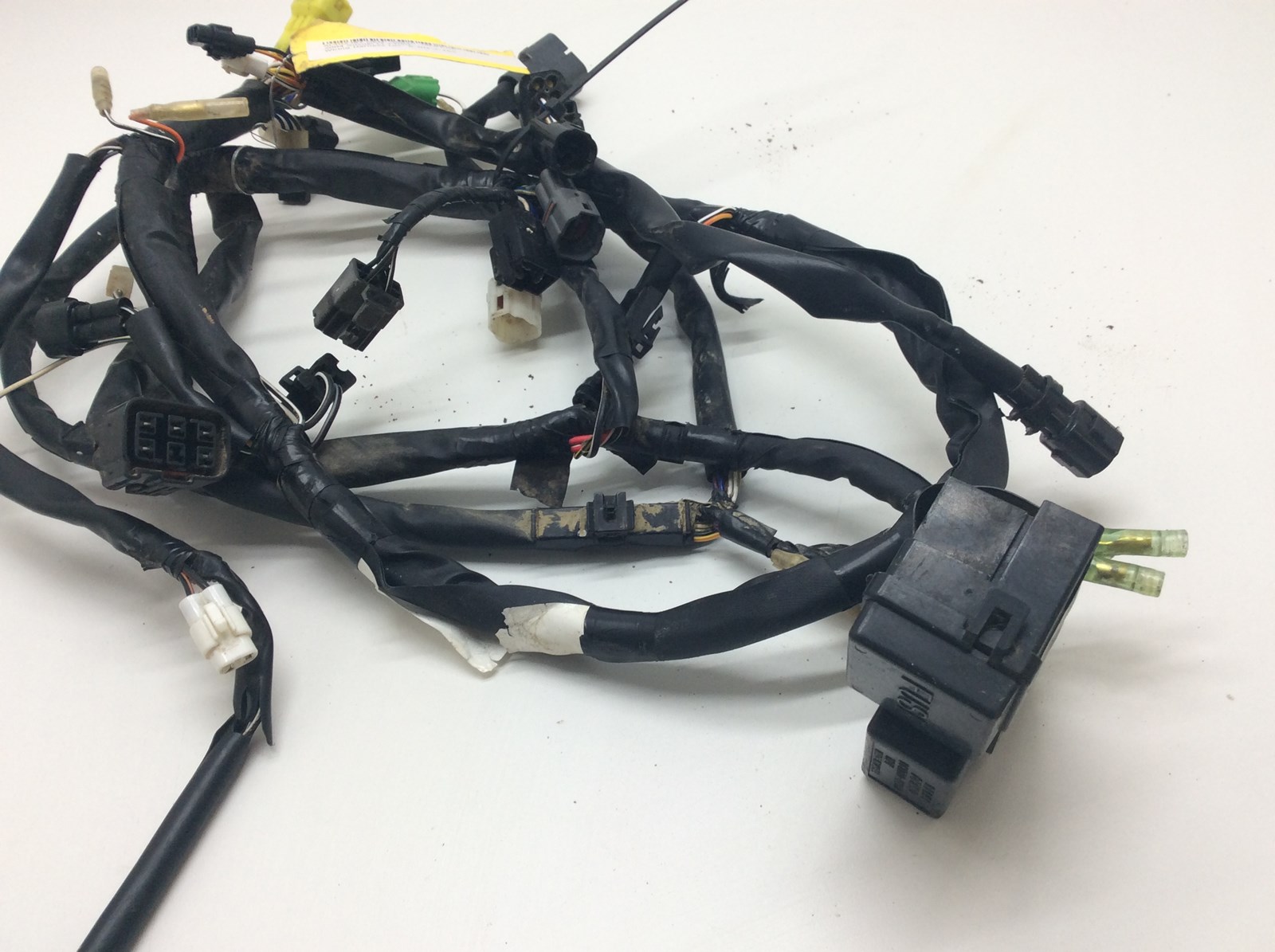 2004 Suzuki Main Harness - Image 4