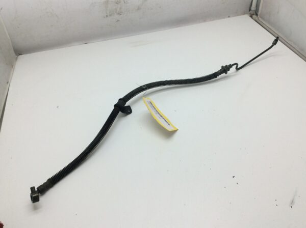 2004 Suzuki Front Right Brake Hose - Image 4