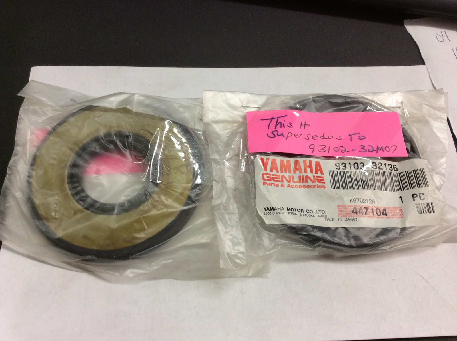 1986 Yamaha Oil Seal SW-Type