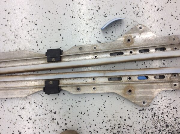 2006 Polaris Suspension Rail LEFT AND RIGHT 144 - Image 3