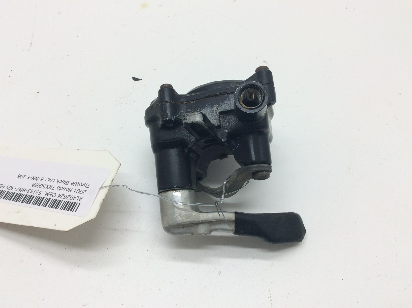 2001 Honda Throttle Lever Case Assembly - Image 3