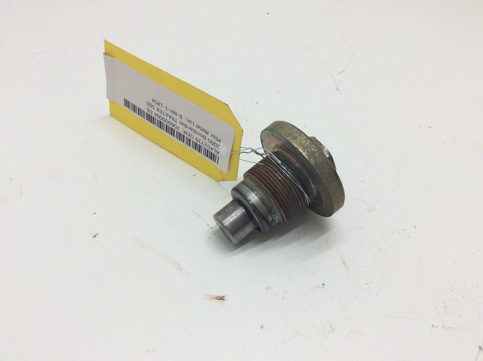 2000 Bombardier Right Pivot Bolt - Image 5