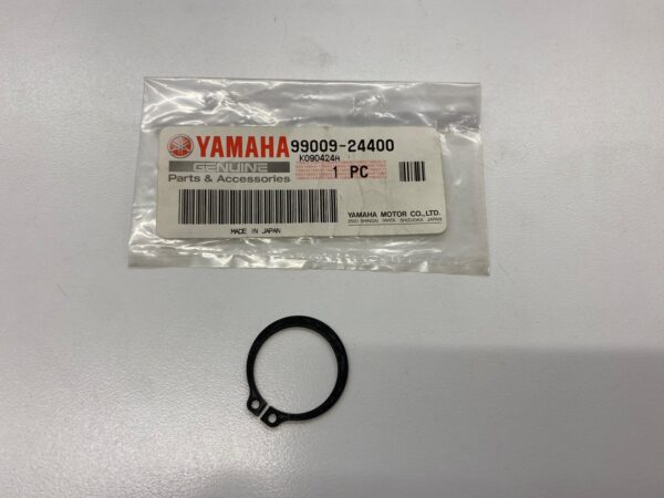 2003 Yamaha Circlip