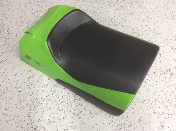 2000 Arctic Cat Seat - Image 2