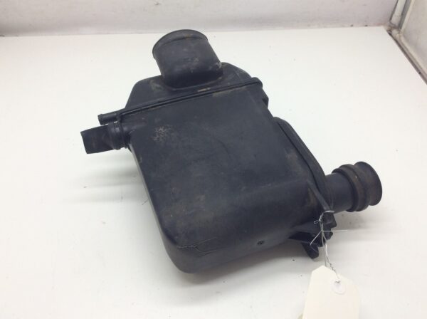 1984 Suzuki Air Cleaner Housing - Image 4