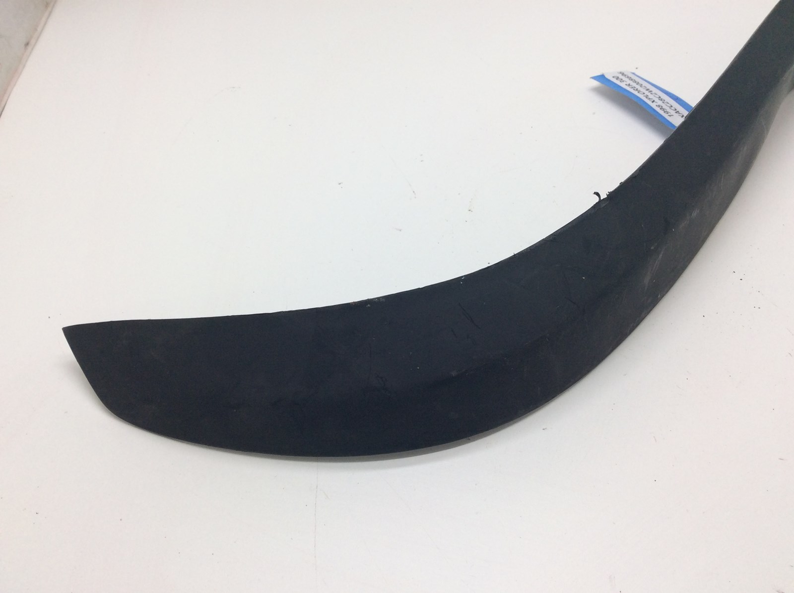 1998 Polaris USED GUARD, MUD, FRONT, BLACK, RIGHT HAND - Image 2