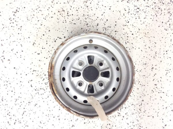 2005 Honda Front Rim 11x5.5