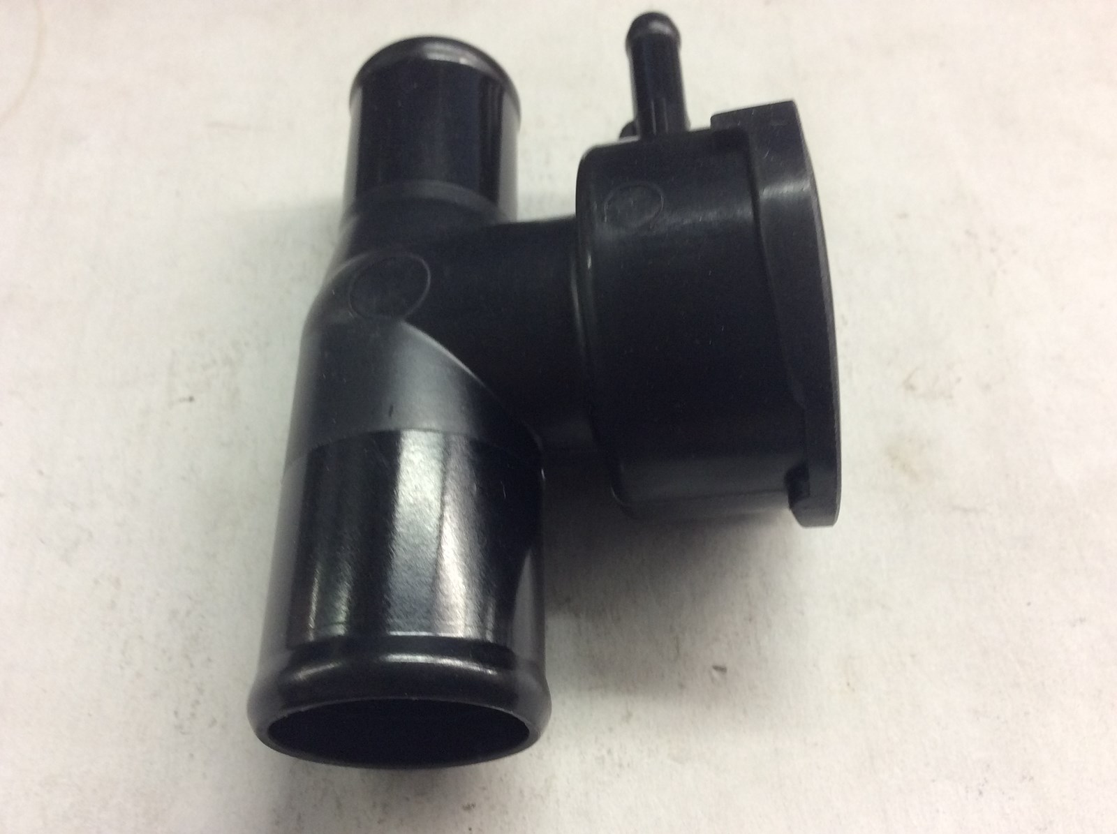 1997 Yamaha Water Coolant Filler Neck - Image 4