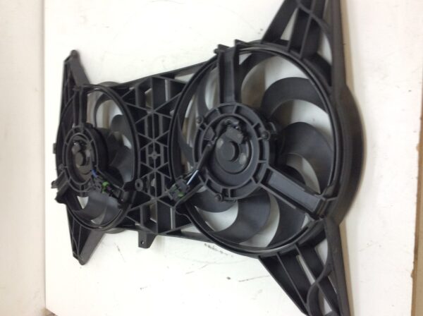 2024 Can-Am MAVERICK R 996NT - Image 3