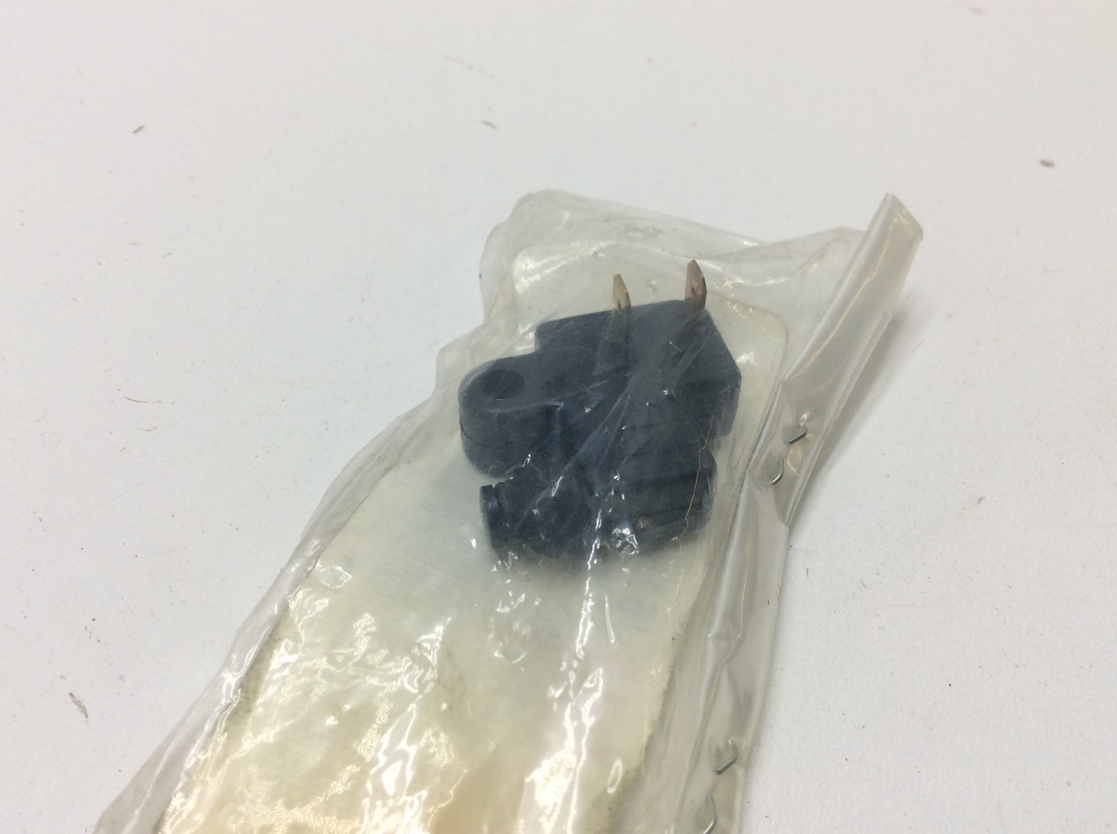 2001 Yamaha Neutral Switch - Image 2