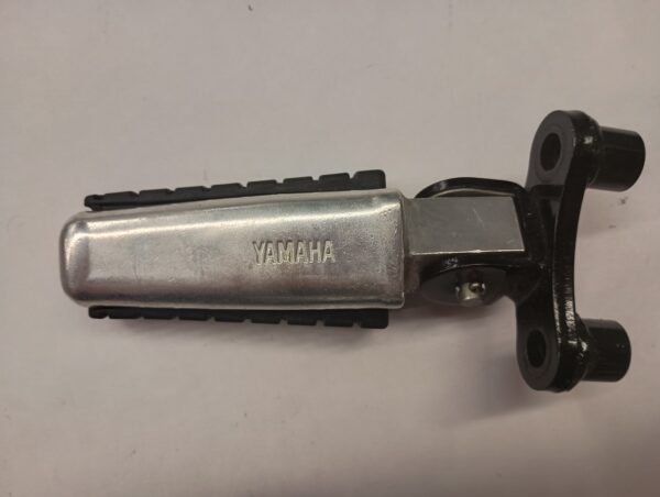 Used Right Rear Foot Peg Assy - Image 2