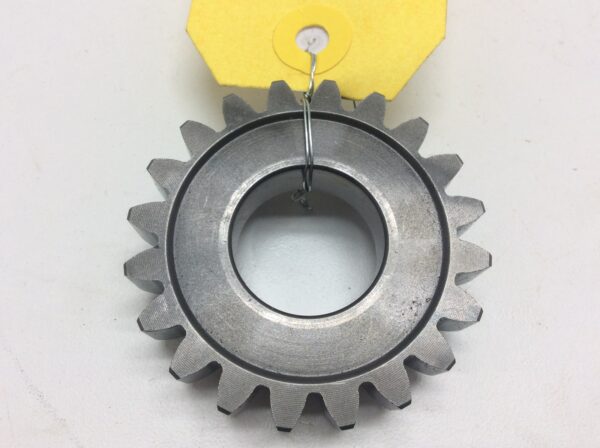 2010 Can-Am 22 Tooth Free Pinion Gear - Image 3