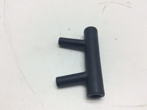2010 Can-Am Oil Tube - Image 5