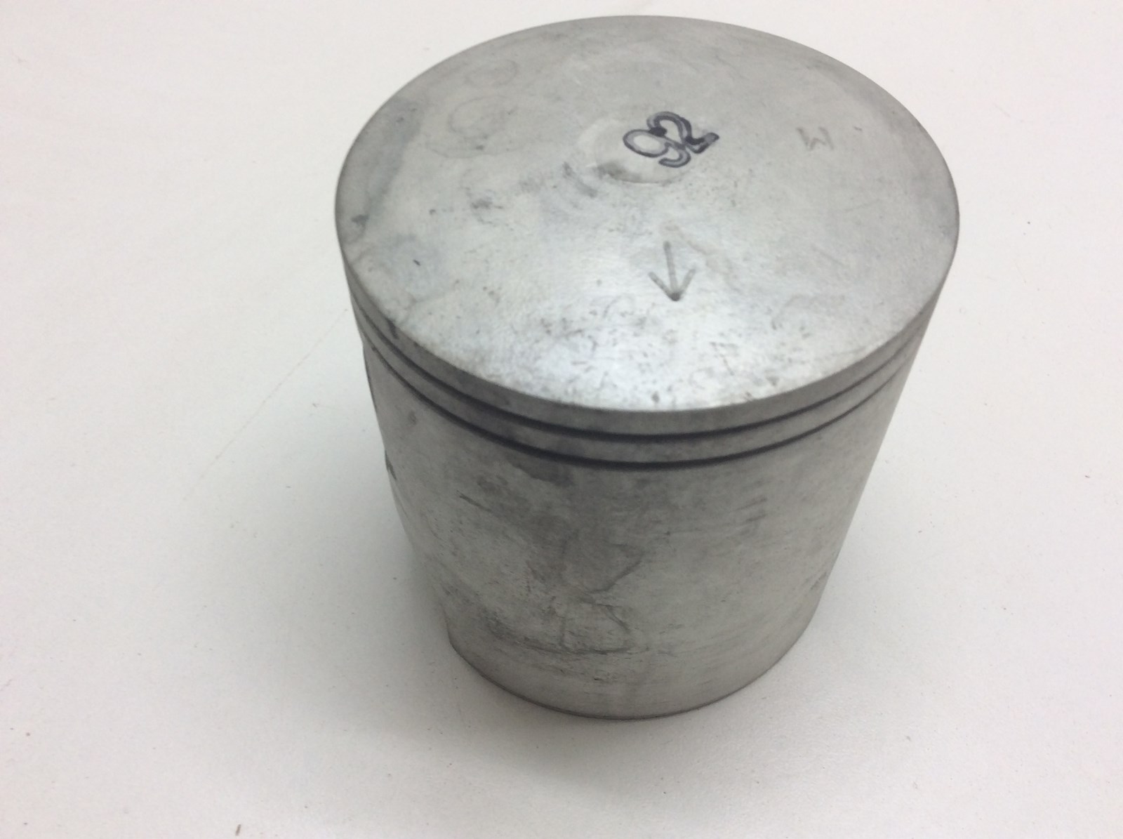 1987 Yamaha NOS Standard Piston - Image 4