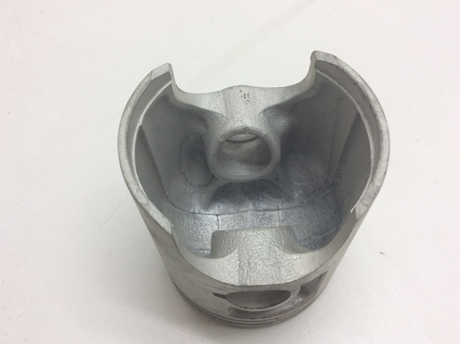 1987 Yamaha NOS Standard Piston - Image 5