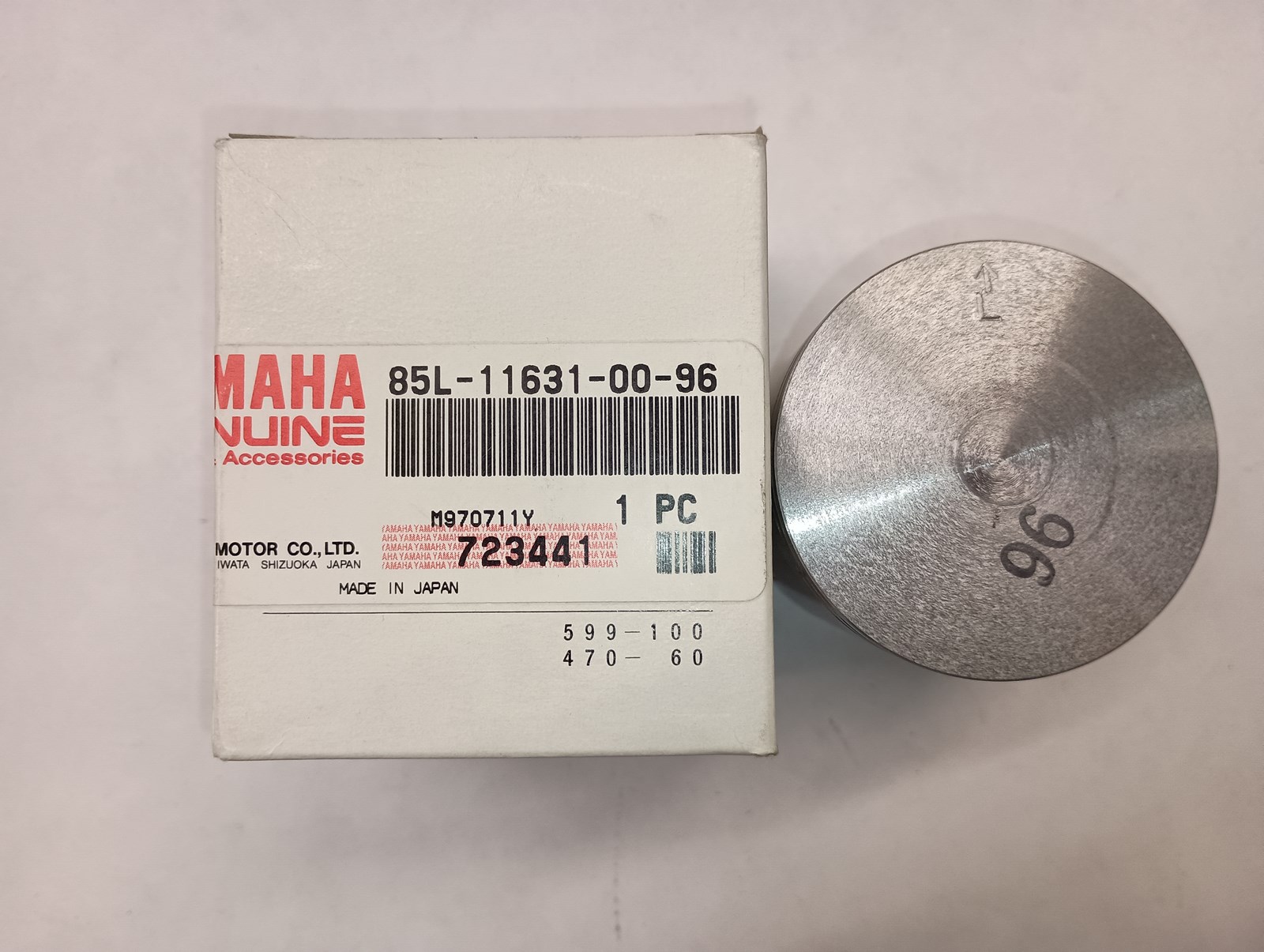1989 Yamaha NOS Standard Piston with Rings - Image 3