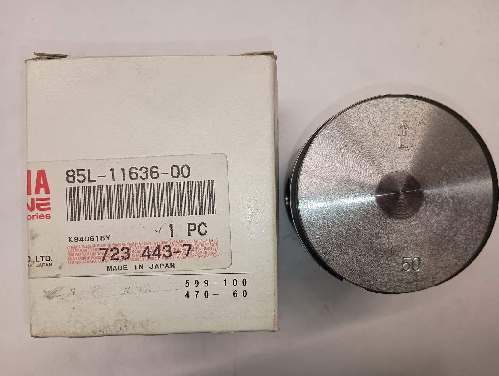 1989 Yamaha NOS .50mm /.020" Oversize Piston with Rings - Image 3