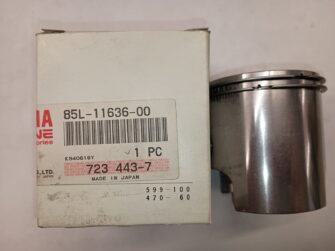 1989 Yamaha NOS .50mm /.020" Oversize Piston with Rings