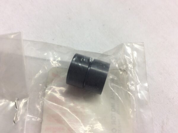 1992 Yamaha Bushing, Clutch Roller - Image 2