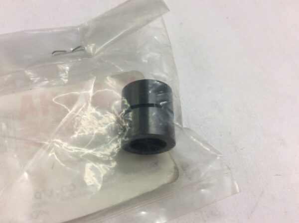 1992 Yamaha Bushing, Clutch Roller - Image 3