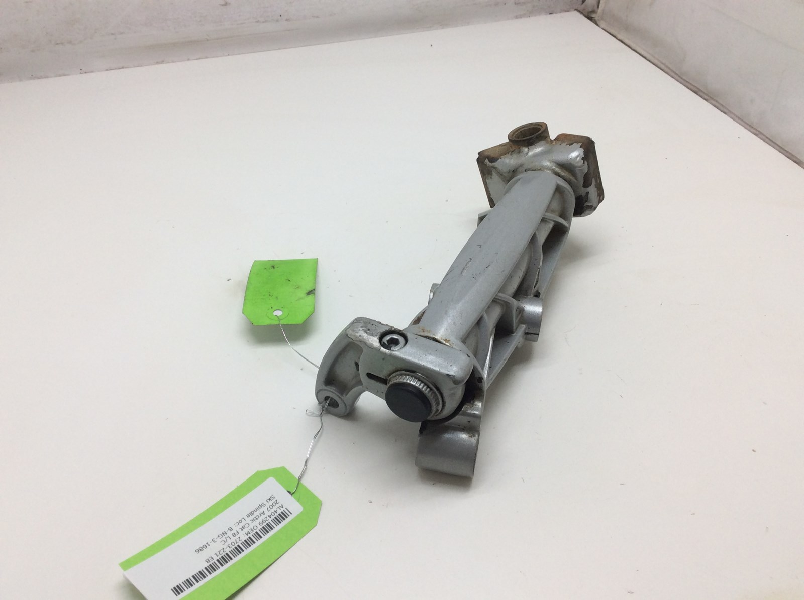 2007 Arctic Cat LH Ski Spindle - Image 3