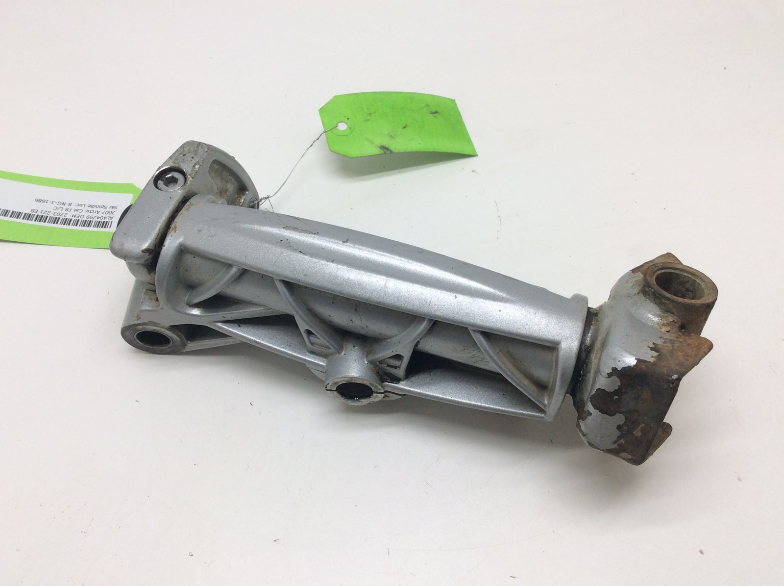 2007 Arctic Cat LH Ski Spindle