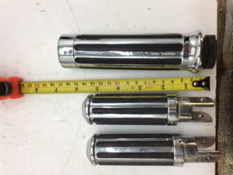 2024 FOOT PEGS THROTTLE GRIP