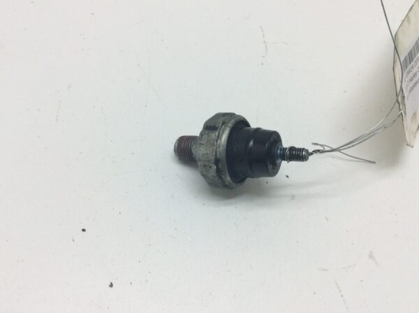 2000 Harley-Davidson Oil Pressure Indicator Switch - fits 1200 XLH