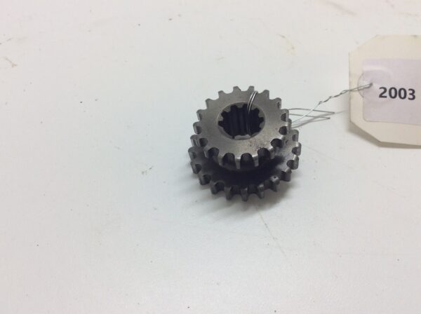 2003 Kawasaki 2nd Shaft Sprocket 21t & 17T - Image 2