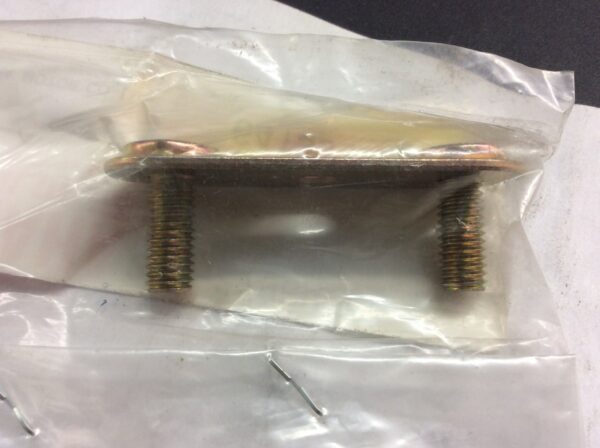 2000 Yamaha Bracket, Front Bumper - Image 3