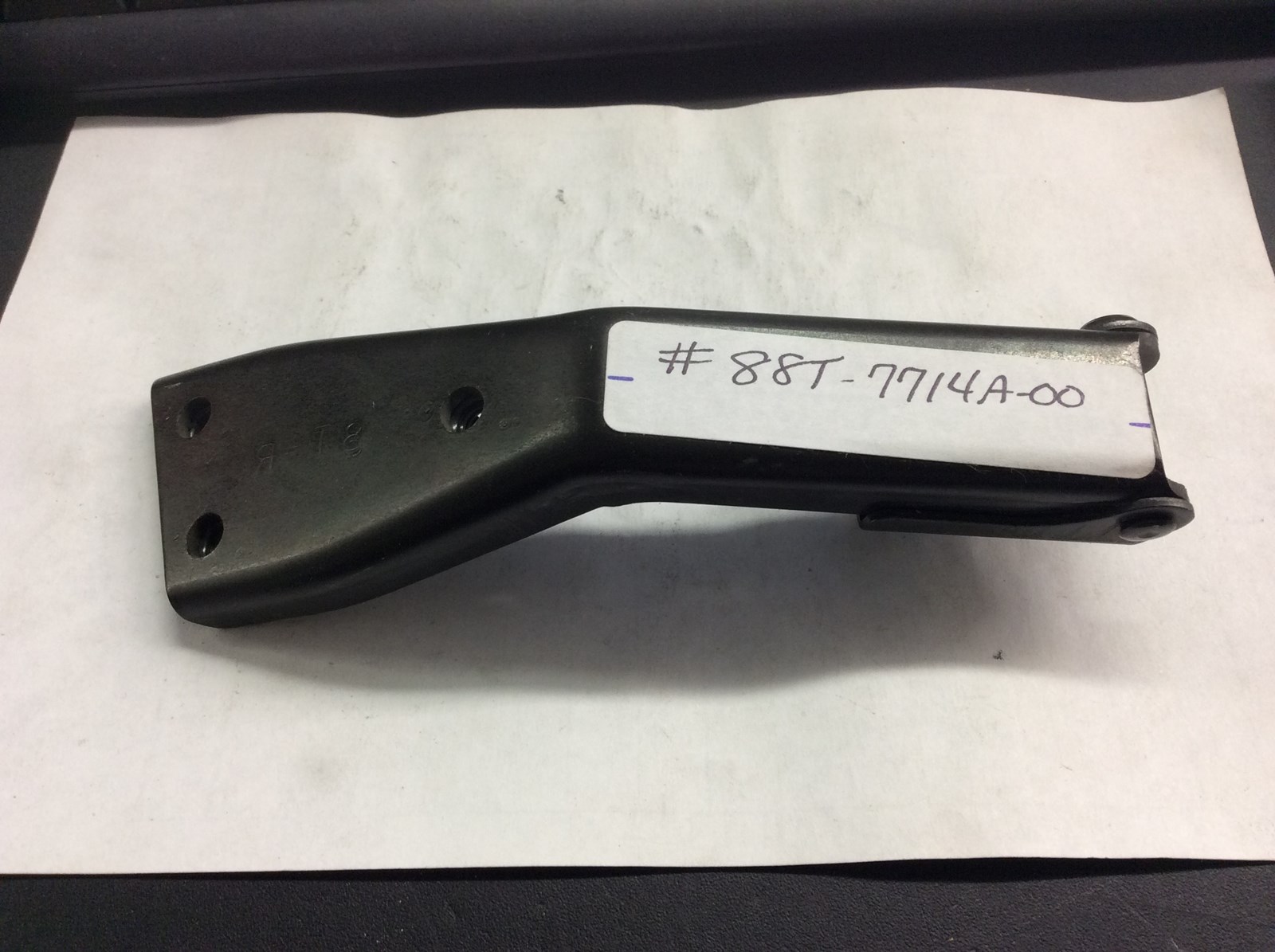 1996 Yamaha Hinge Assembly 2 - Image 2