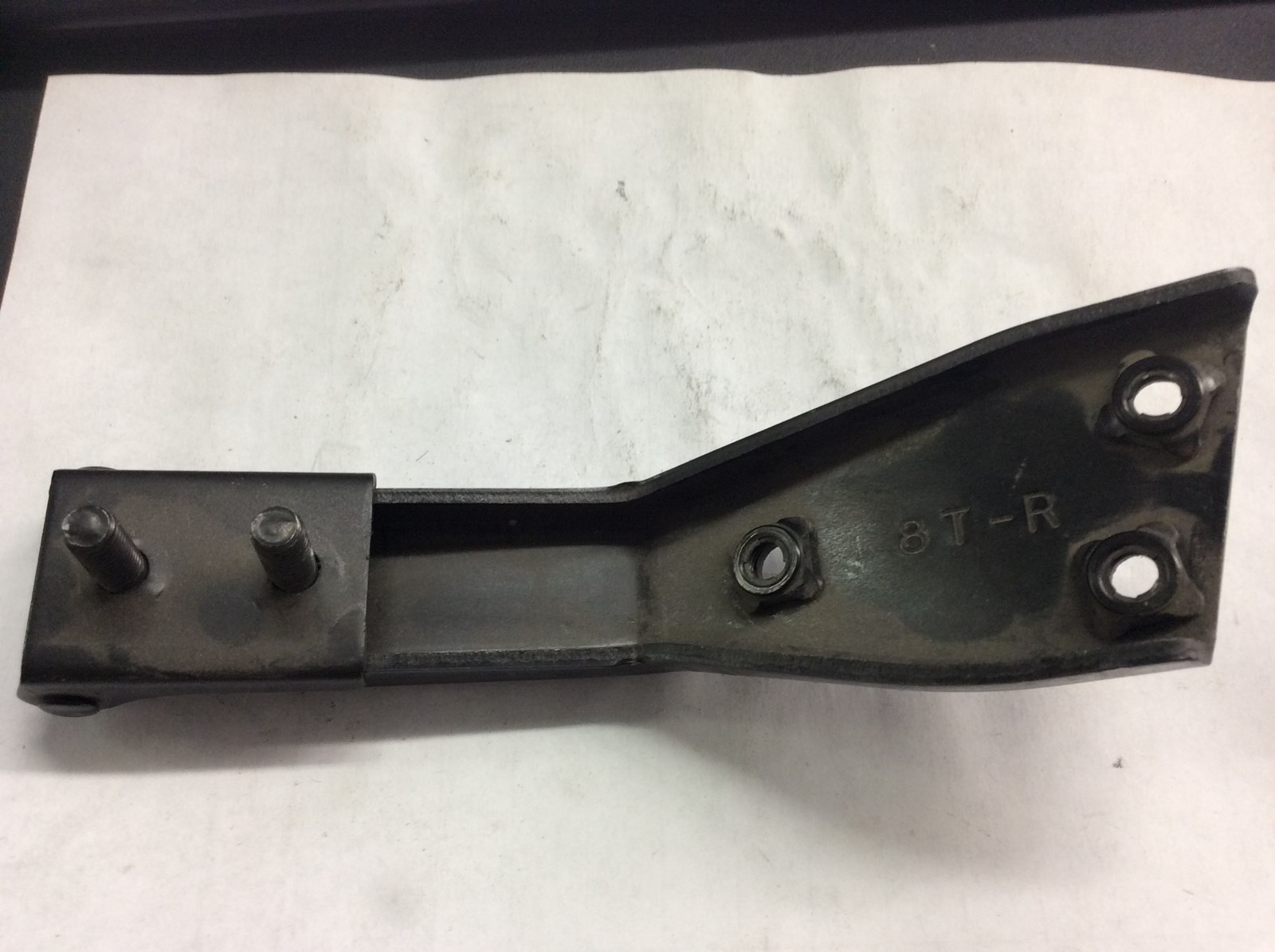 1996 Yamaha Hinge Assembly 2 - Image 3