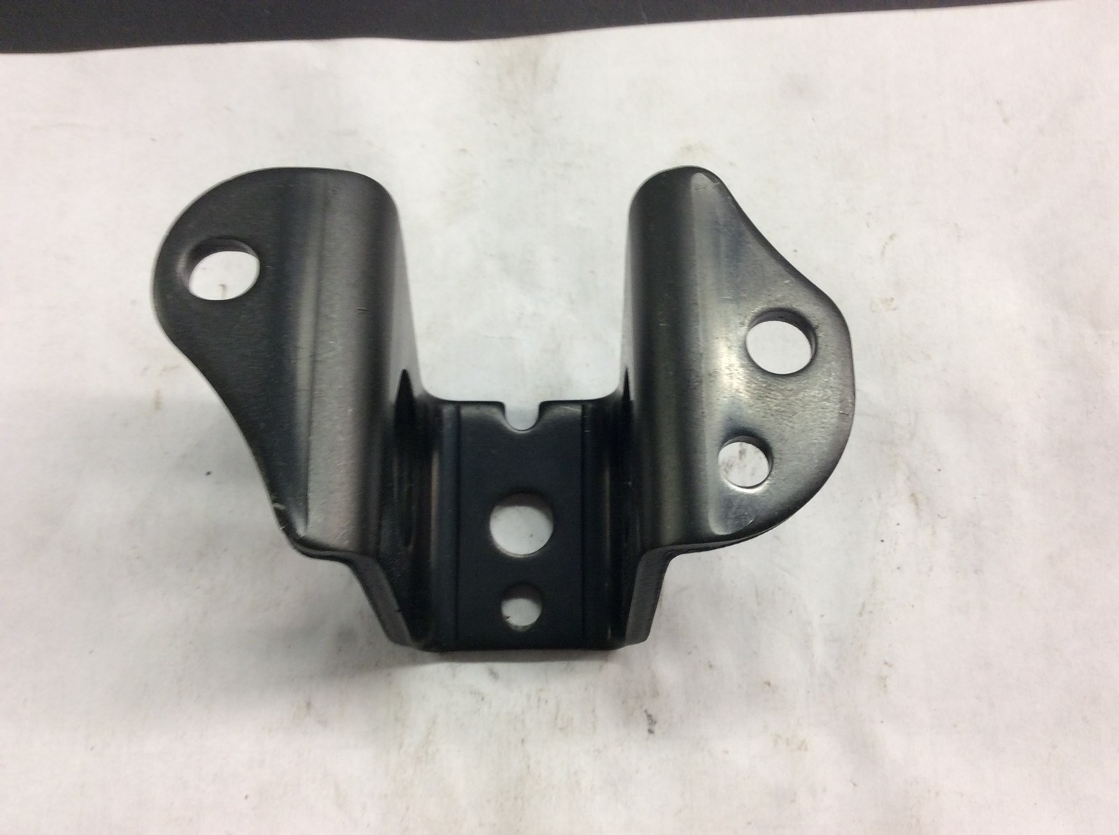 2002 Yamaha Motor Mount Bracket - Image 5
