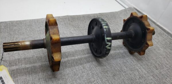 1971 Ski-Doo TNT 440 Drive Axle - Image 2