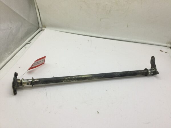 1988 Yamaha steering post - Image 3