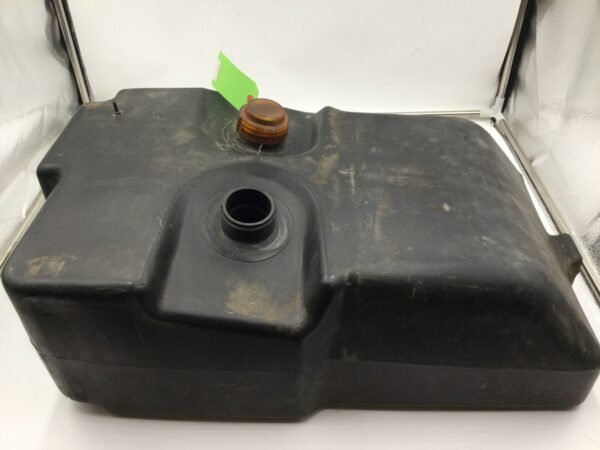 1980 AC TRAILCAT 440 F/C Gas Tank