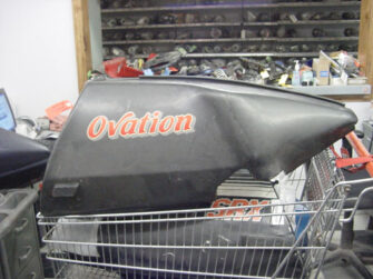 1989 Yamaha RIGHT SIDE PANEL