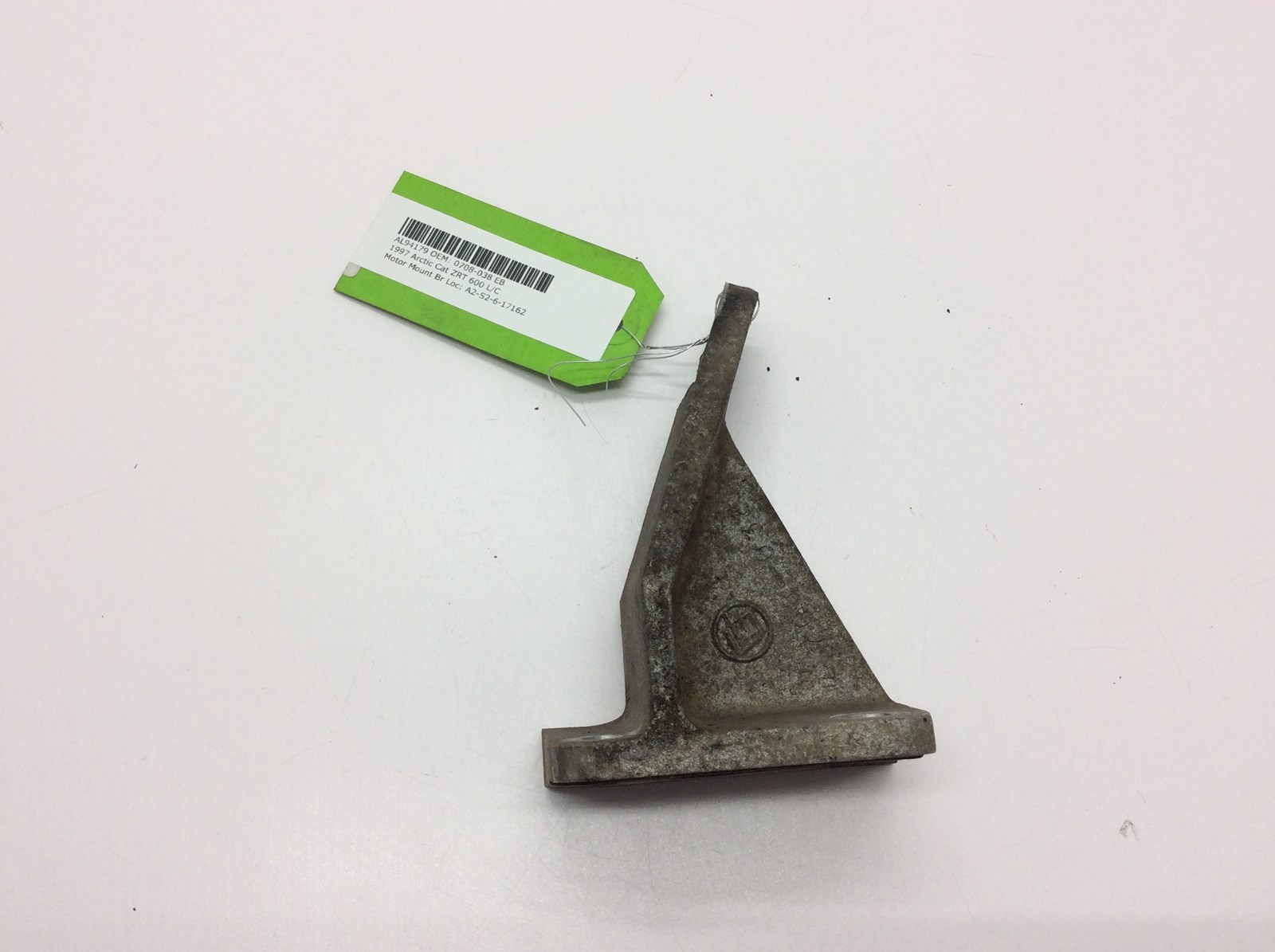 1997 AC ZRT 600 L/C Motor Mount Bracket - Image 2