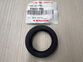 OIL SEAL - replaced by #92049-1287